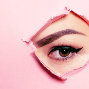 Formation Dermopigmentation Esthétique à la carte : Sourcils ombrage poudré