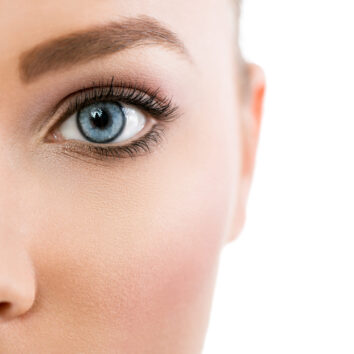 Teinture des cils ou sourcils semi-permanent